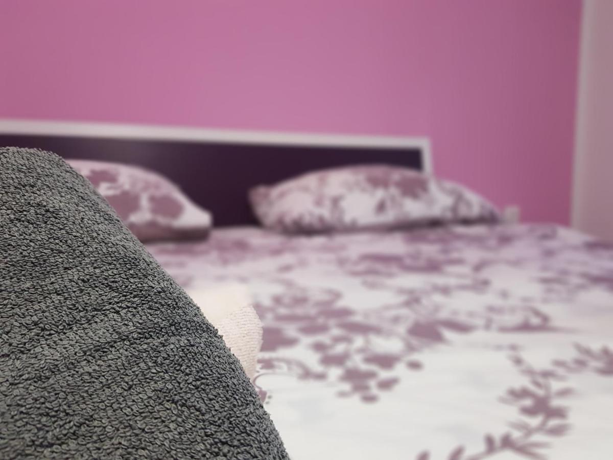 Apartmani Milutin Brodarica  Ngoại thất bức ảnh